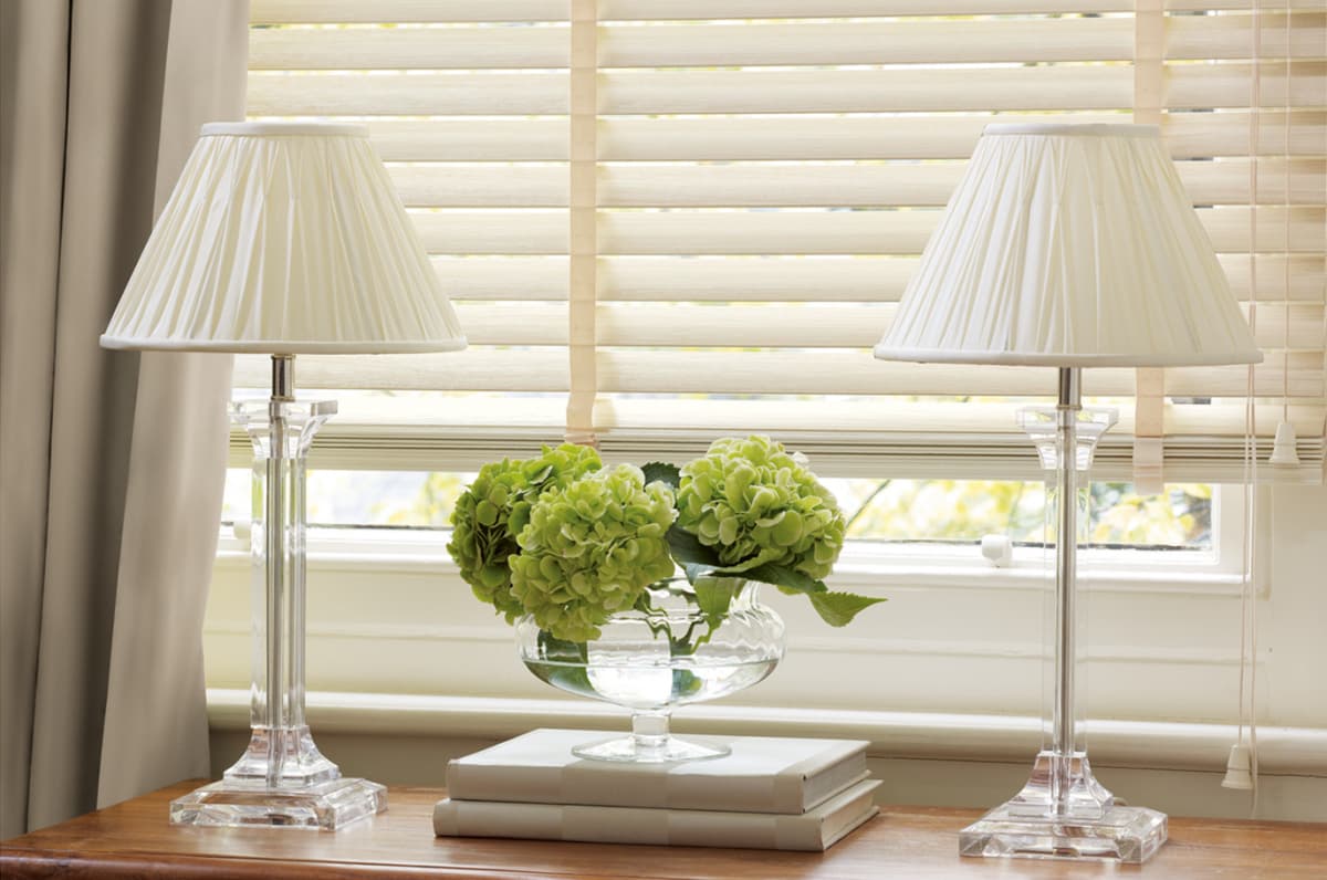 Деревянные жалюзи как элемент современного интерьера